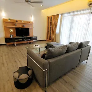 Apartment Gurneyville George Town